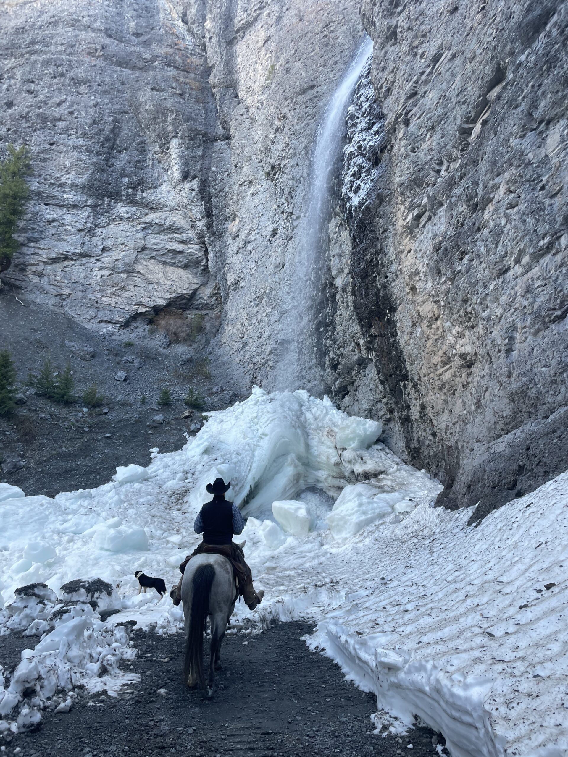 waterfall horseback ride